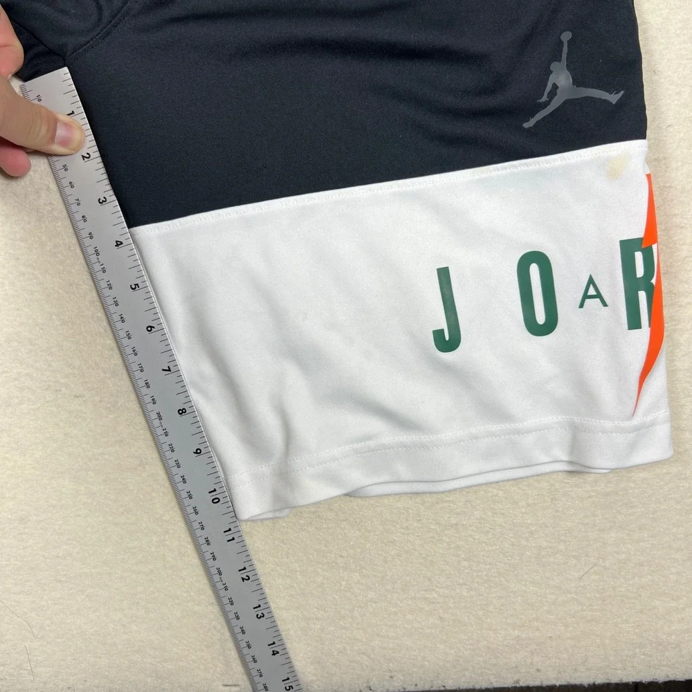 Air Jordan‎ Breathe Like Mike Gatorade Shorts Mens M Black White AJ1648-010